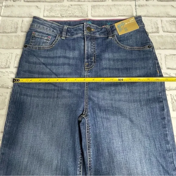 There Abouts Women’s Jeans high rise mini mom jeans. Size 14R. New with tags. - Picture 11 of 14
